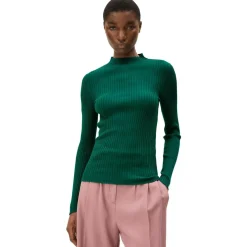 Alaania knit sweater