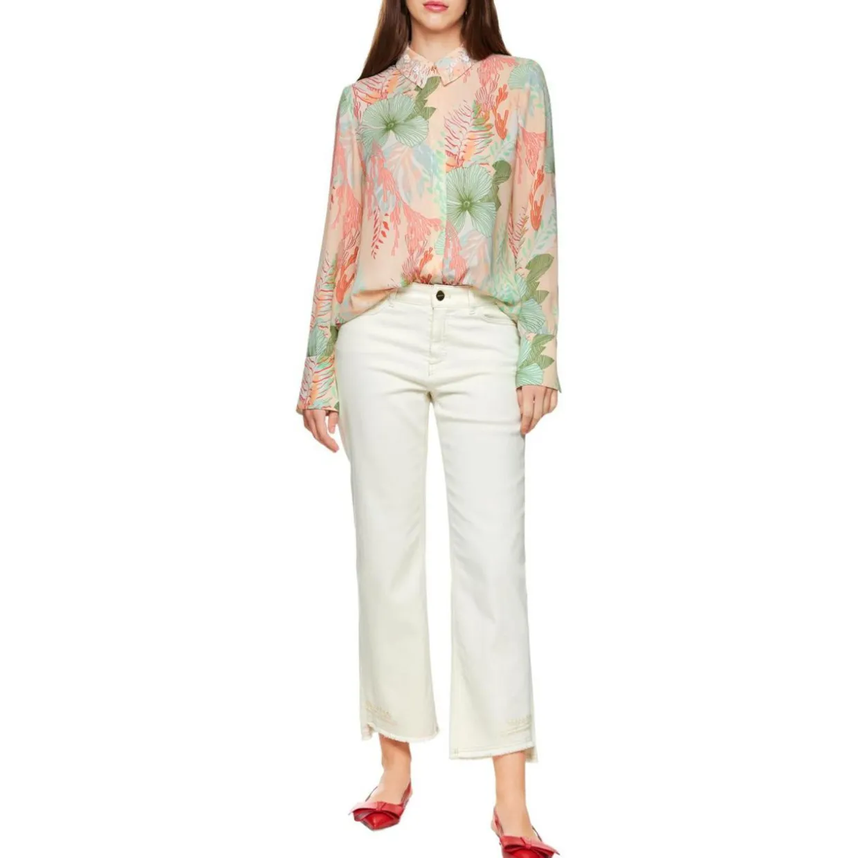 Bluse mit floralem muster