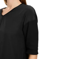 Blusenshirt aus Material-Mix