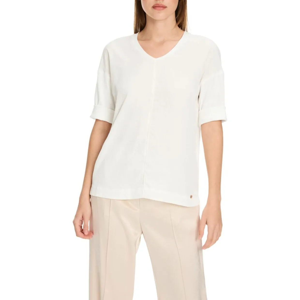 Blusenshirt aus Material-Mix