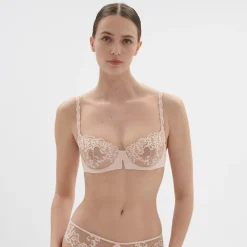 Demi-Shape BH Saga
