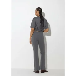 Flared Leggings Embraced