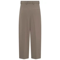 Hose Noa Crop