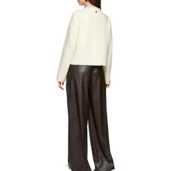 Jacke mit aufgesetzten taschen