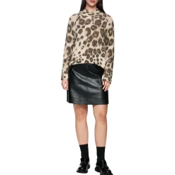 Leo-Print Pullover