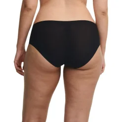 Norah Shorty