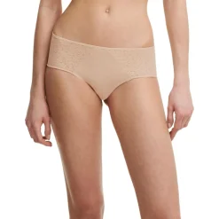 Norah Shorty