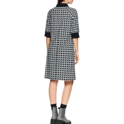Print-Kleid aus Scubajersey