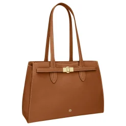 Shopper Farah L