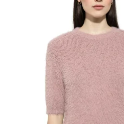 Short-sleeved pullover