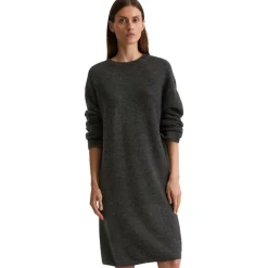 Strickkleid