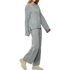 Zopfstrickpullover