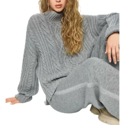 Zopfstrickpullover